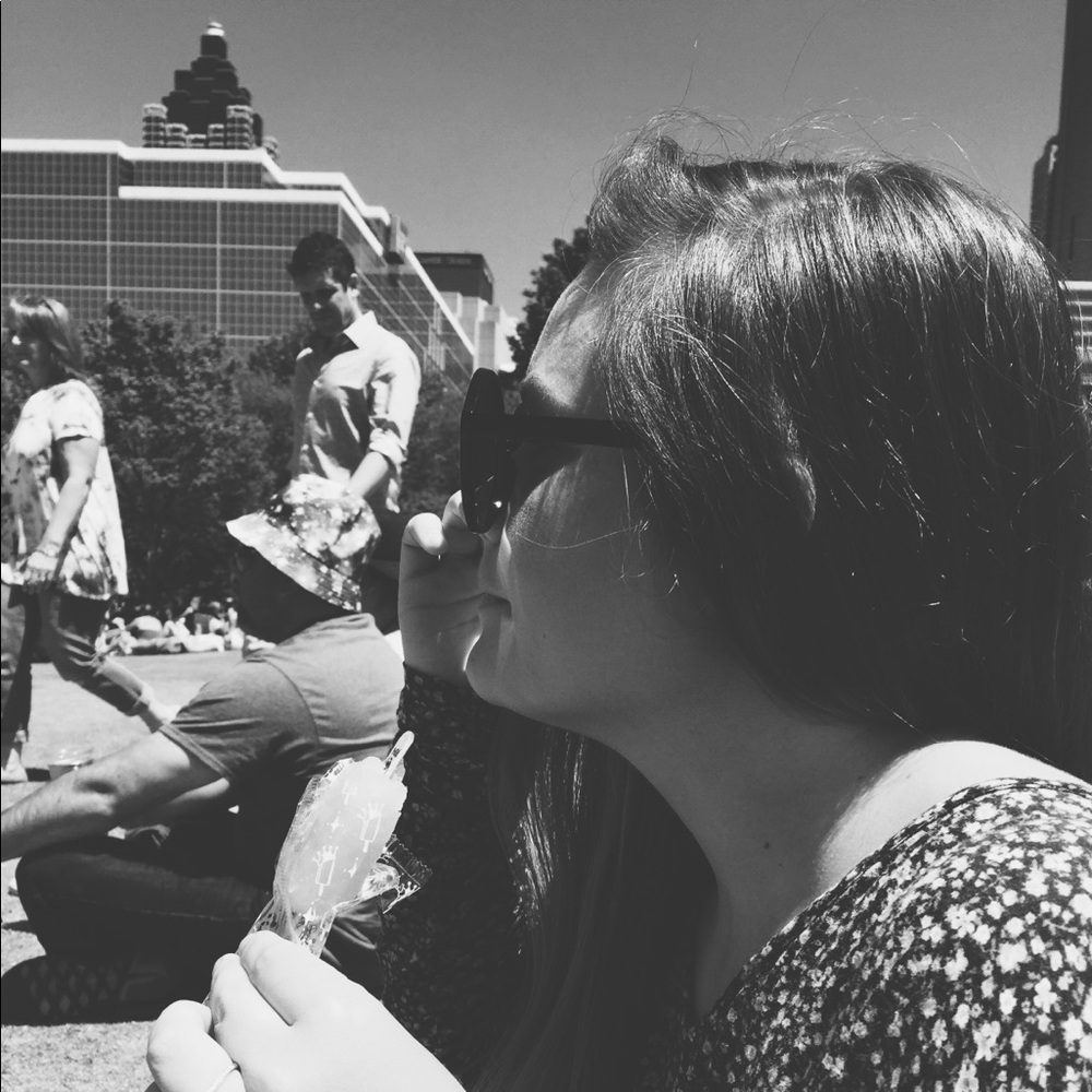 Meet your Posher, Kayla